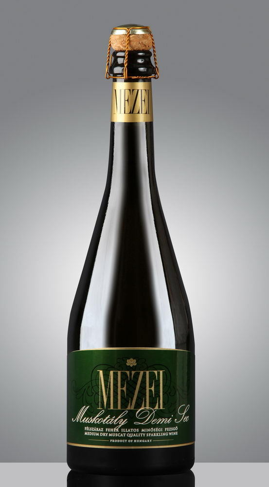 Mezei Muskotály Félszáraz Pezsgő